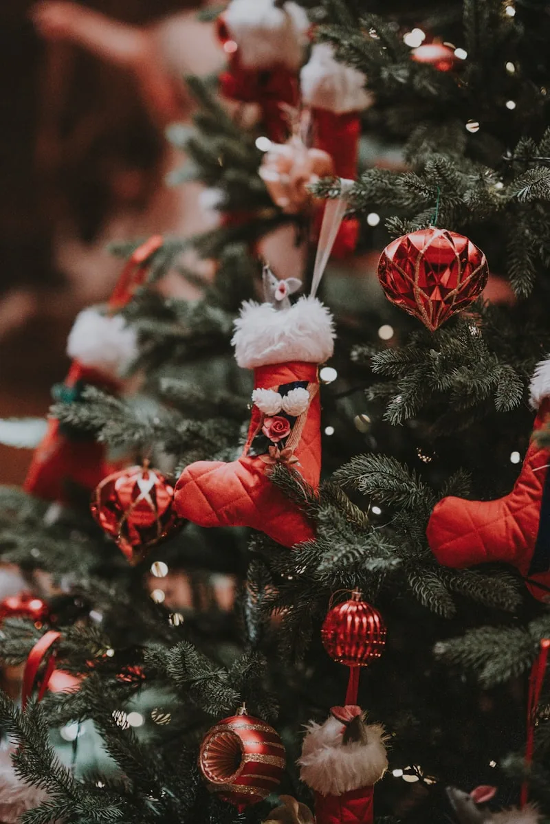 Holiday Lighting Trends 2026: Permanent LED vs. Seasonal