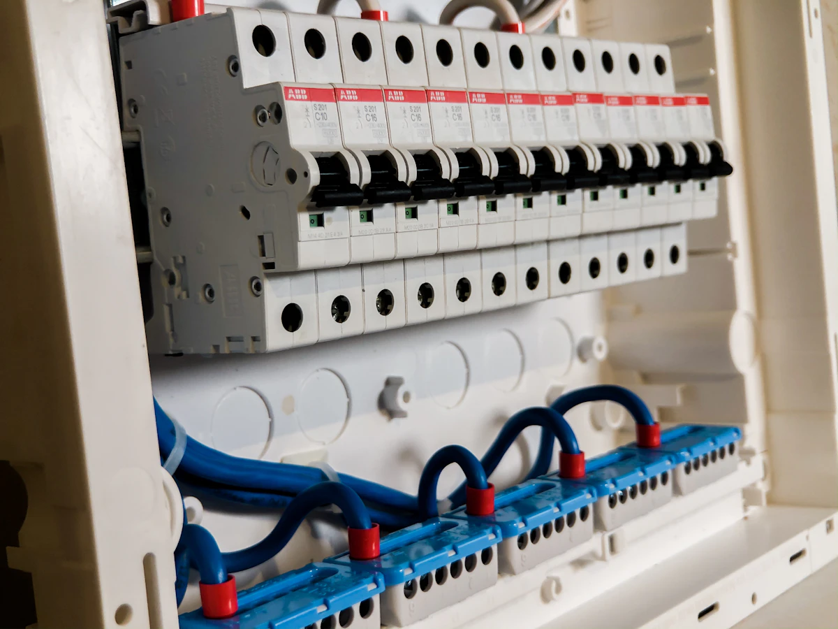 200A electrical panel upgrade for EV charger install in the Bay Area